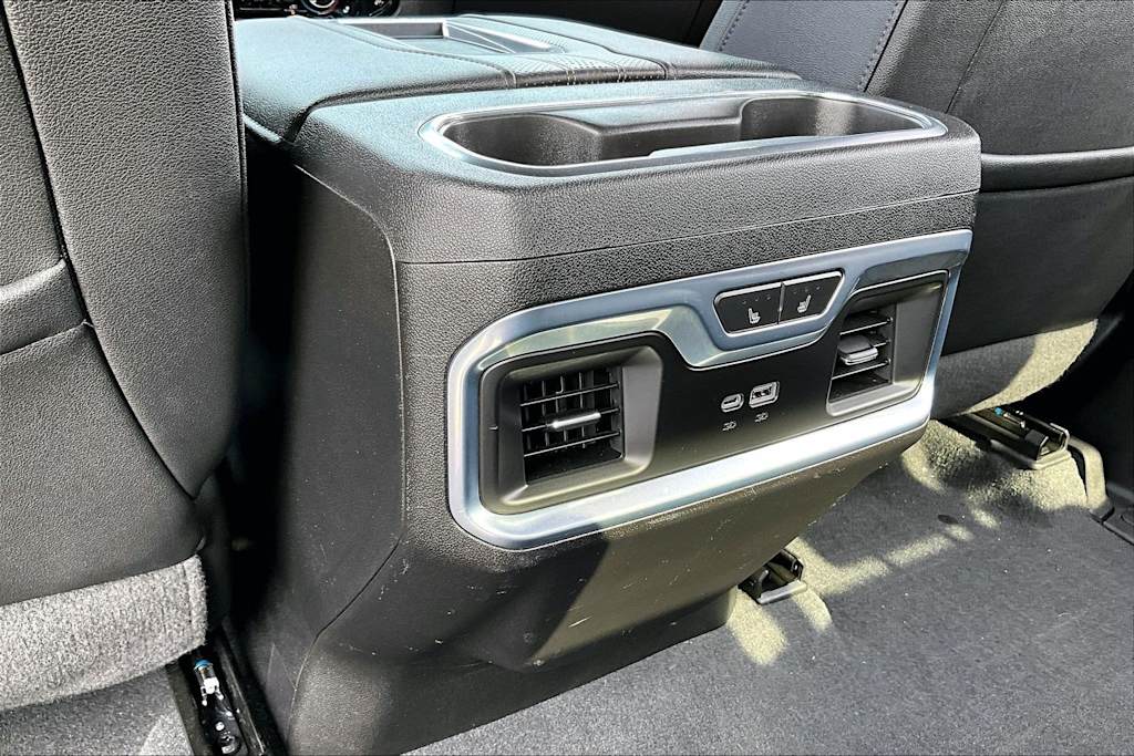 Thumbnail: 2022 Chevrolet Silverado 1500 - 27