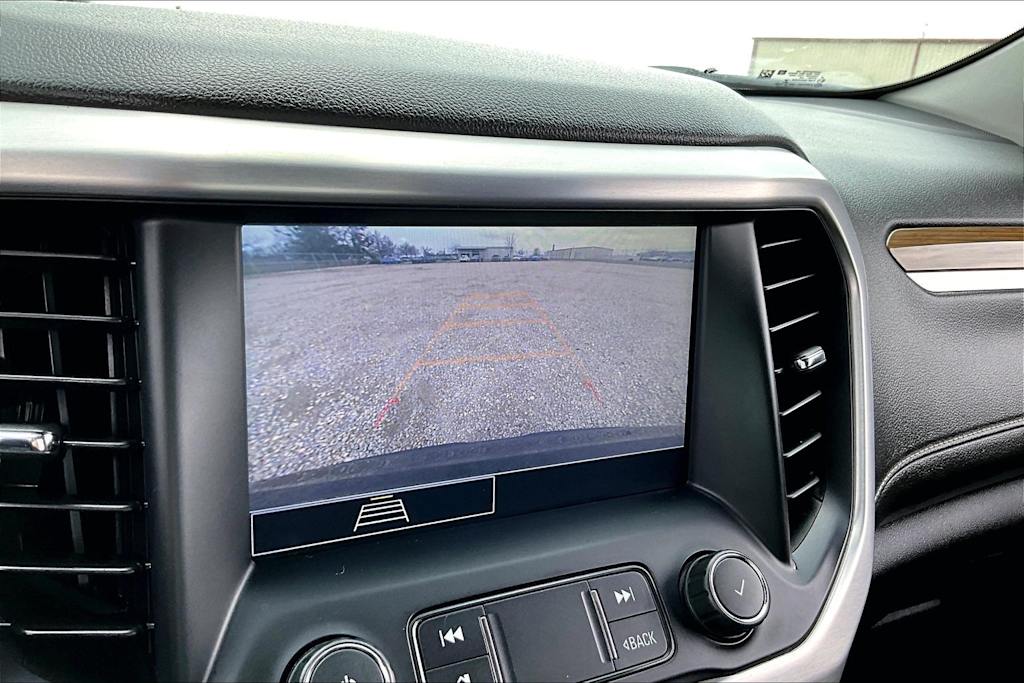 Thumbnail: 2021 GMC Acadia - 24