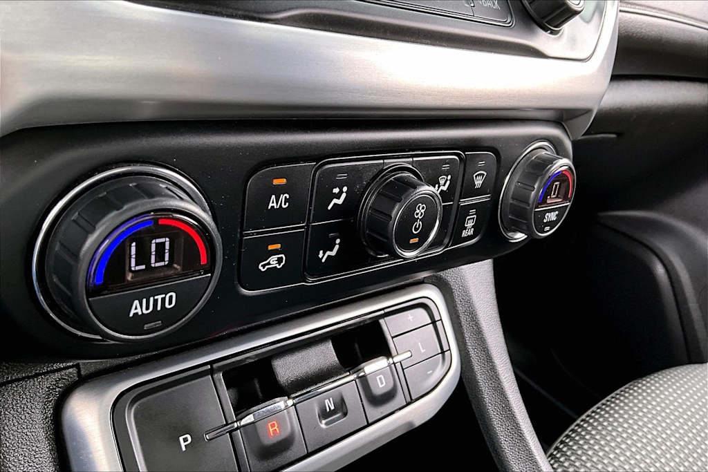 Thumbnail: 2021 GMC Acadia - 27