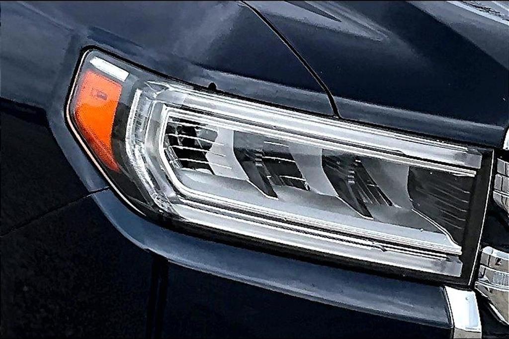 Thumbnail: 2021 GMC Acadia - 30