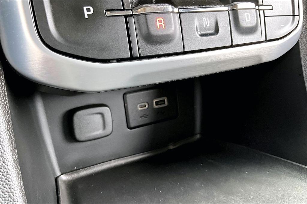 Thumbnail: 2021 GMC Acadia - 25