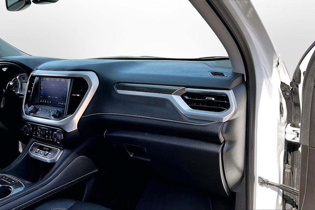 Thumbnail: 2023 GMC Acadia - 12