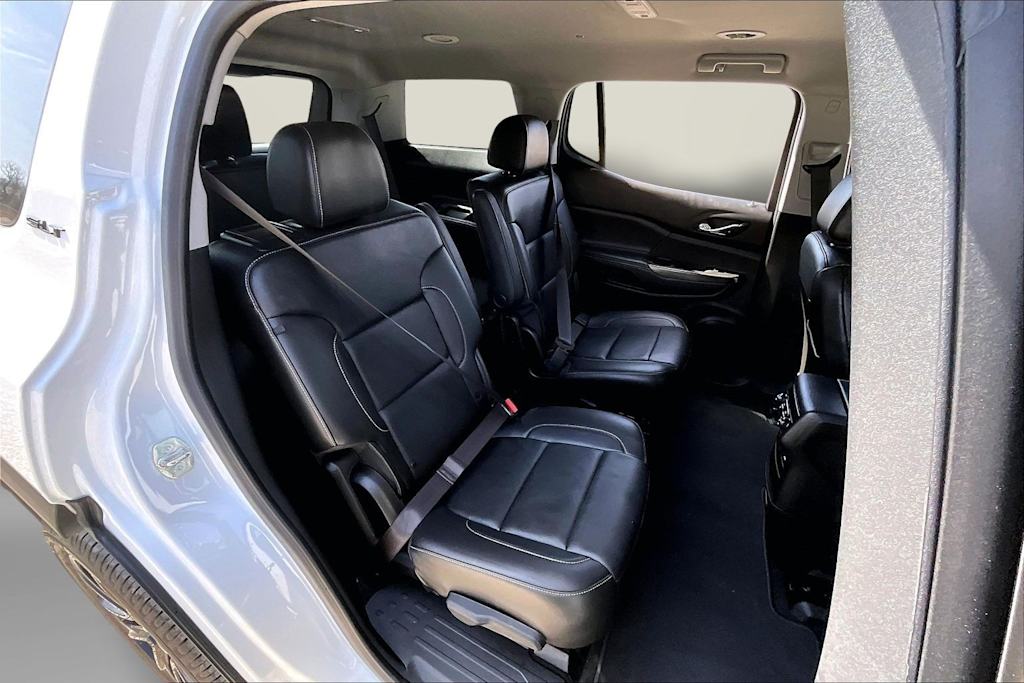 Thumbnail: 2023 GMC Acadia - 28