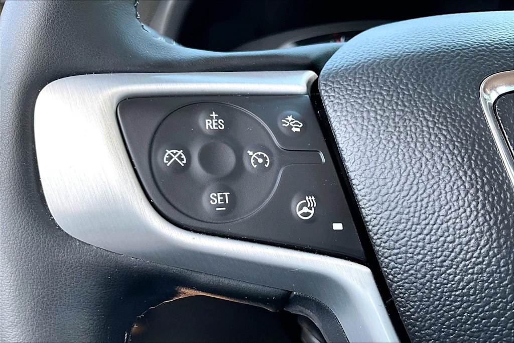 Thumbnail: 2023 GMC Acadia - 21