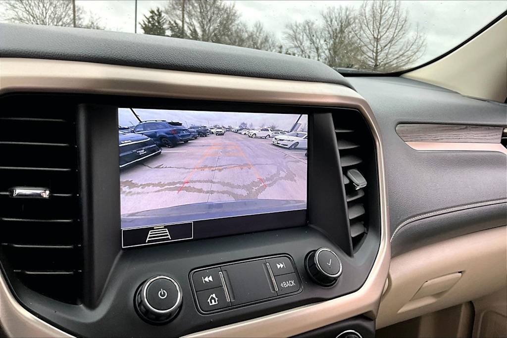 Thumbnail: 2020 GMC Acadia - 23