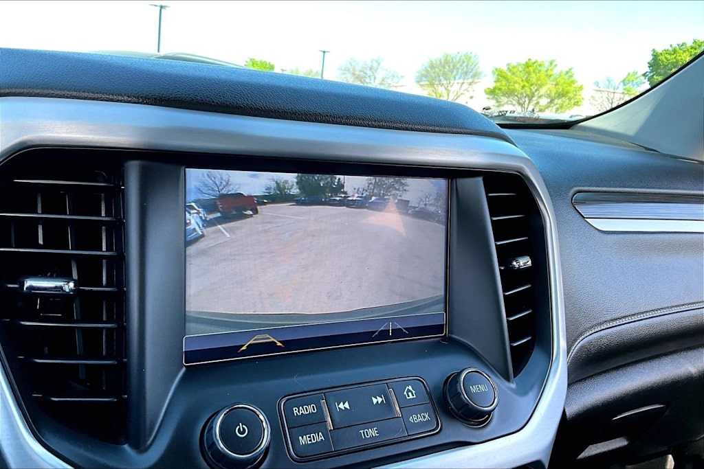 Thumbnail: 2019 GMC Acadia - 22