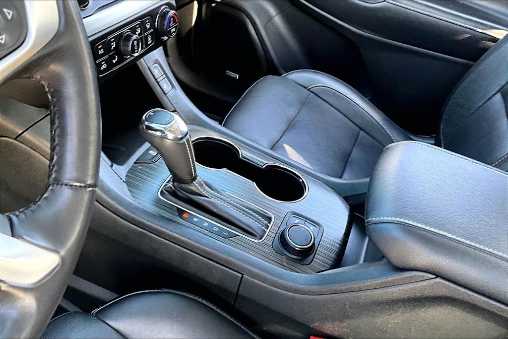 Thumbnail: 2019 GMC Acadia - 14