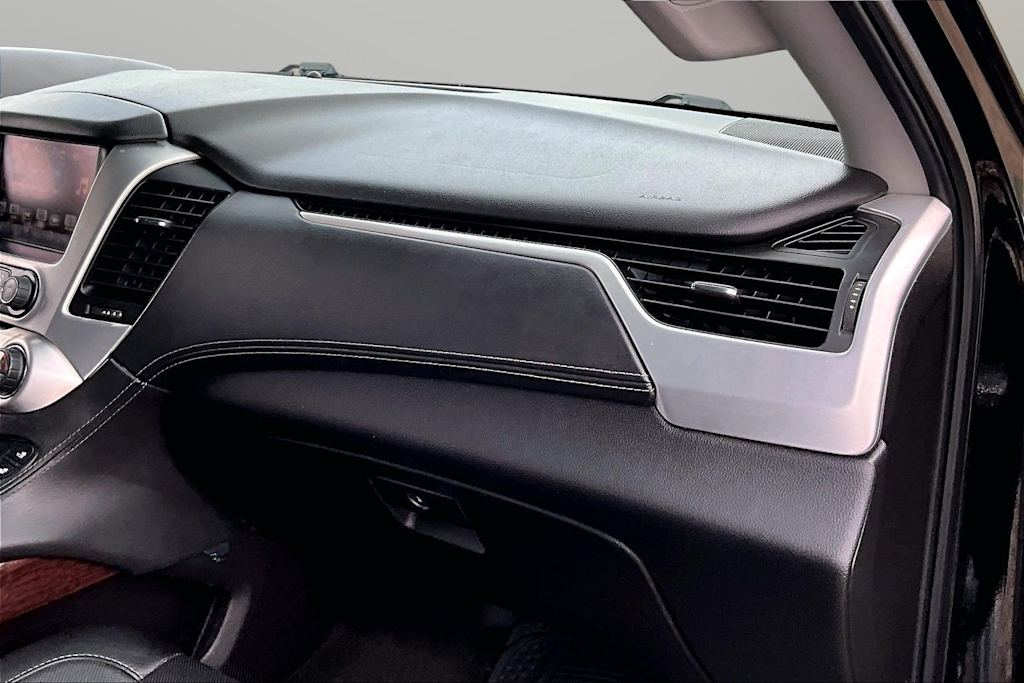 Thumbnail: 2016 GMC Yukon - 19