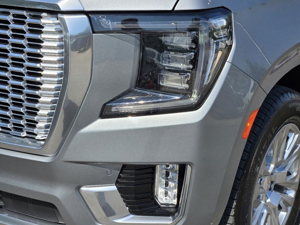 2023 GMC Yukon Denali 21