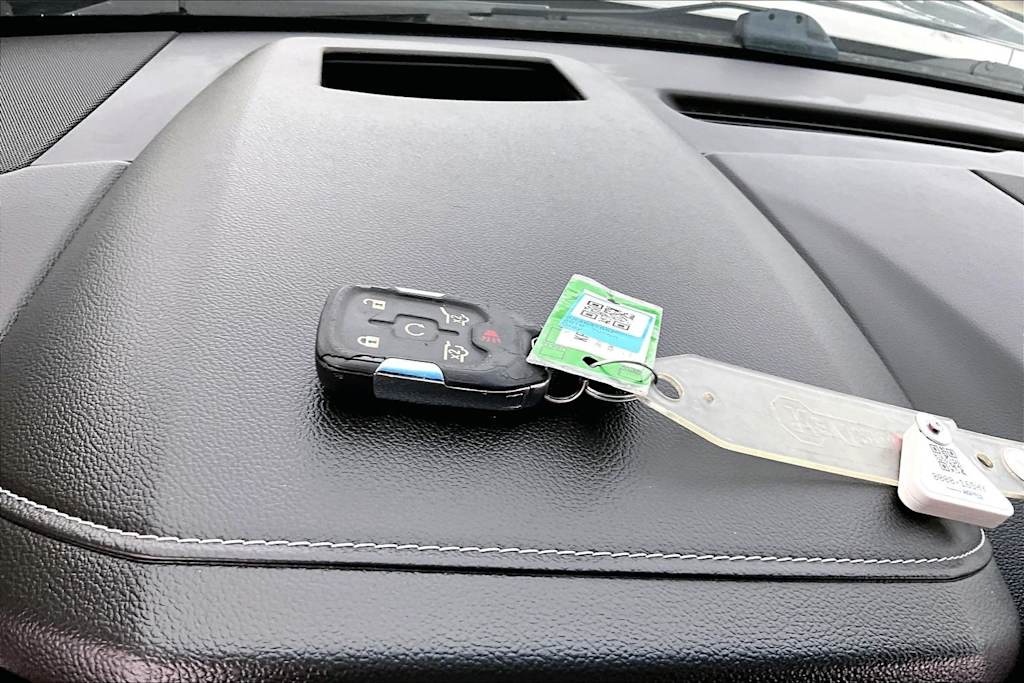 Thumbnail: 2019 GMC Yukon - 14