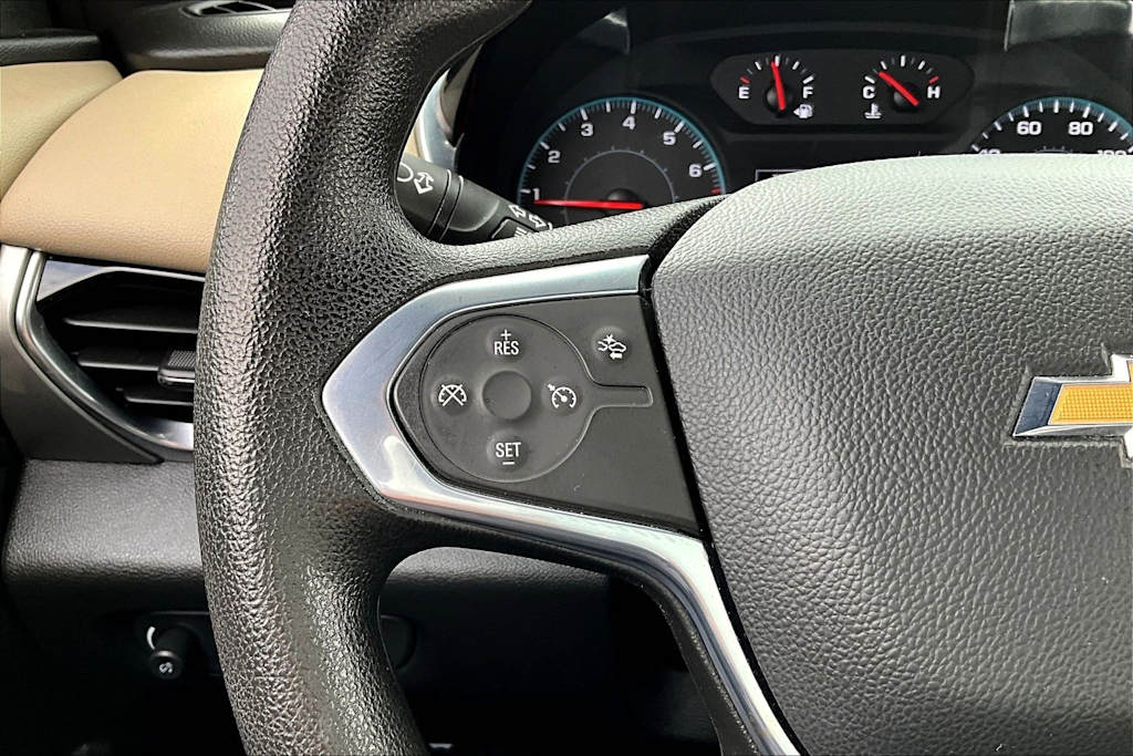 Thumbnail: 2022 Chevrolet Traverse - 22