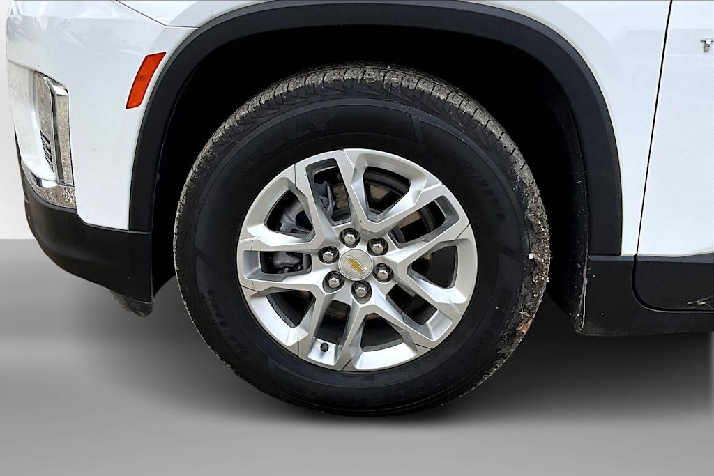 Thumbnail: 2022 Chevrolet Traverse - 6