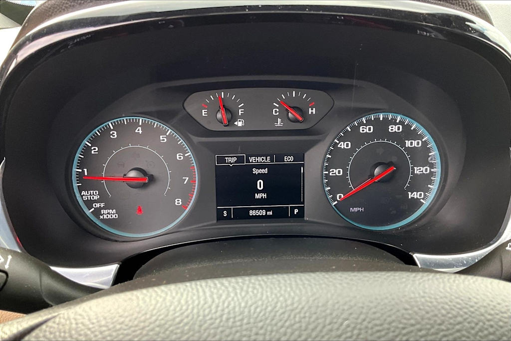 Thumbnail: 2022 Chevrolet Traverse - 15