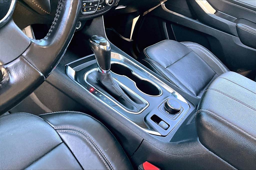 Thumbnail: 2019 Chevrolet Traverse - 15