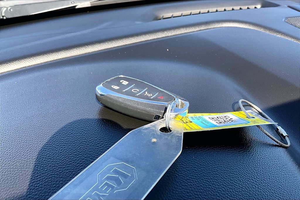 Thumbnail: 2019 Chevrolet Traverse - 17