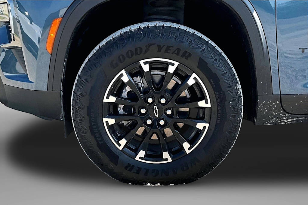 Thumbnail: 2025 Chevrolet Traverse - 6
