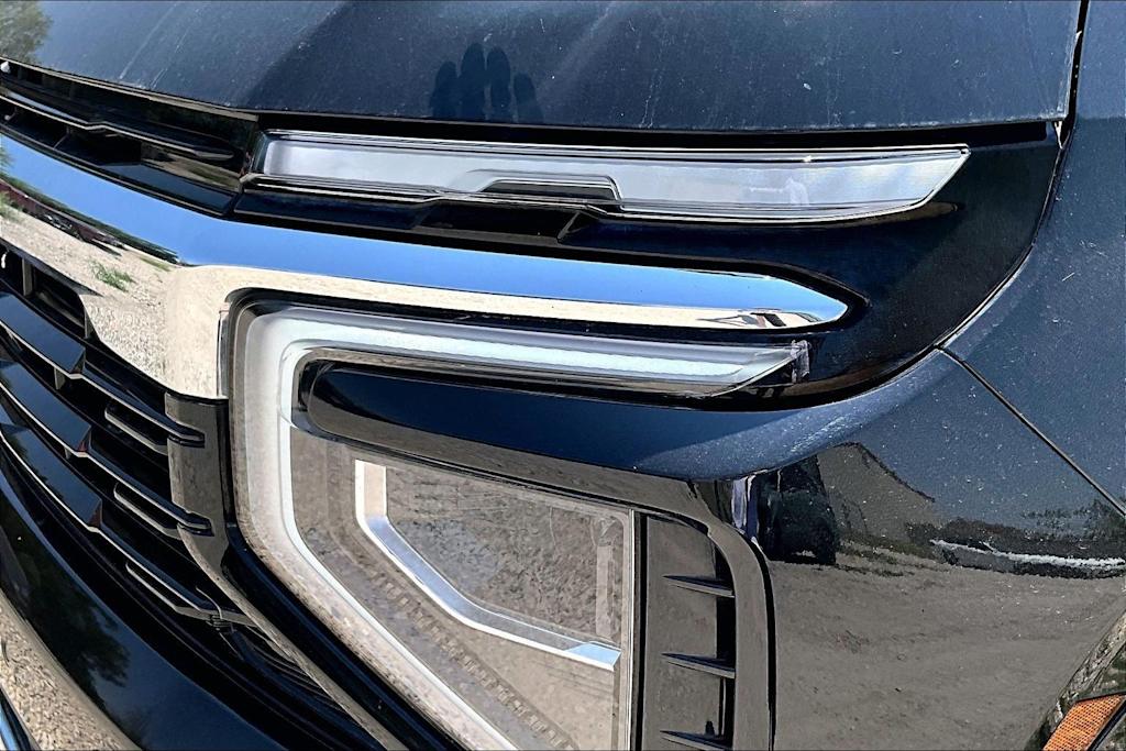 Thumbnail: 2025 Chevrolet Tahoe - 6