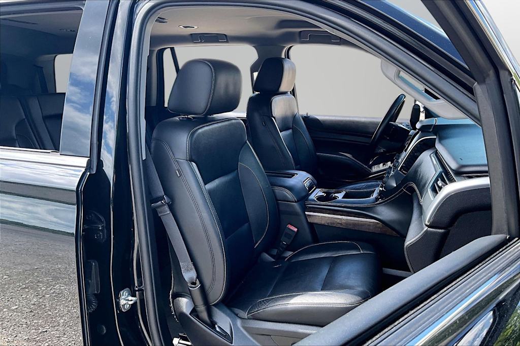 Thumbnail: 2019 Chevrolet Tahoe - 9