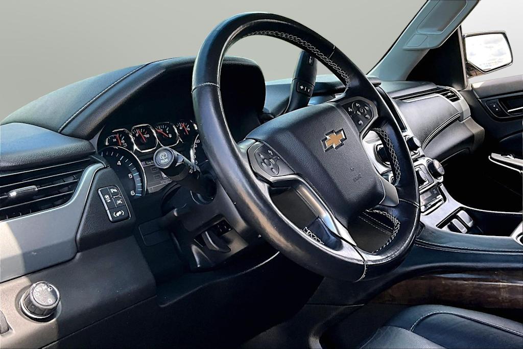 Thumbnail: 2019 Chevrolet Tahoe - 8