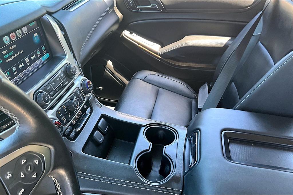 Thumbnail: 2019 Chevrolet Tahoe - 14
