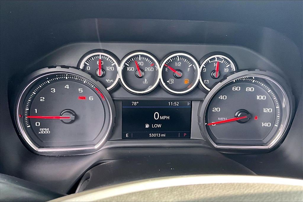 Thumbnail: 2021 Chevrolet Tahoe - 41