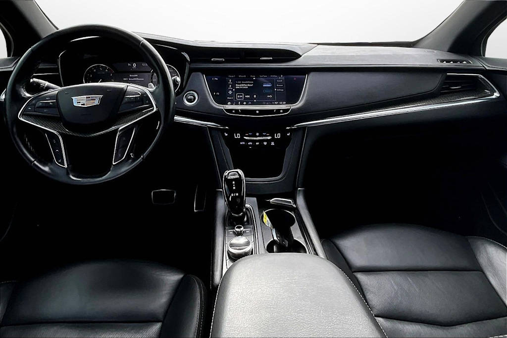 Thumbnail: 2020 Cadillac XT5 - 12