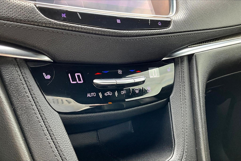 Thumbnail: 2020 Cadillac XT5 - 26