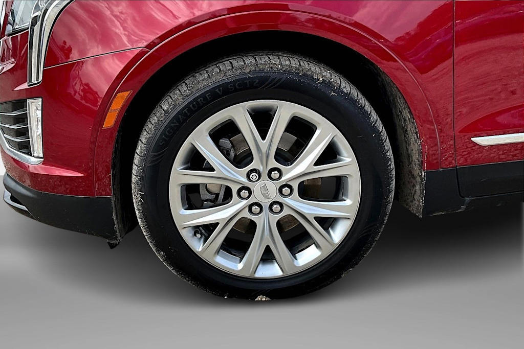 Thumbnail: 2020 Cadillac XT5 - 6