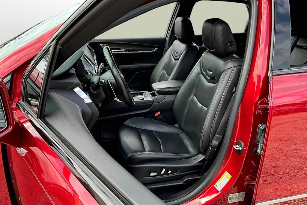 Thumbnail: 2020 Cadillac XT5 - 9