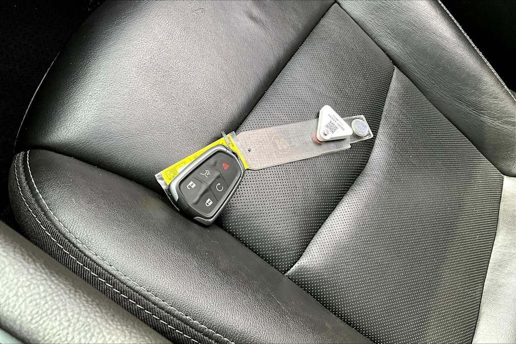 Thumbnail: 2020 Cadillac XT5 - 16