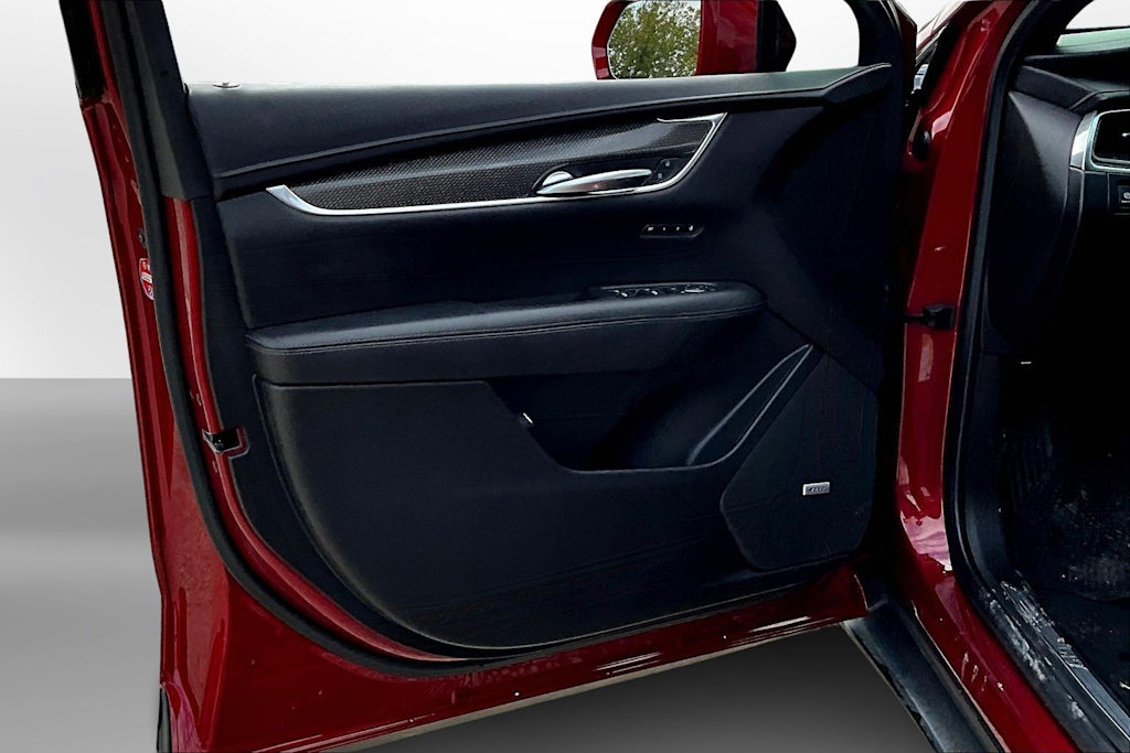 Thumbnail: 2020 Cadillac XT5 - 22