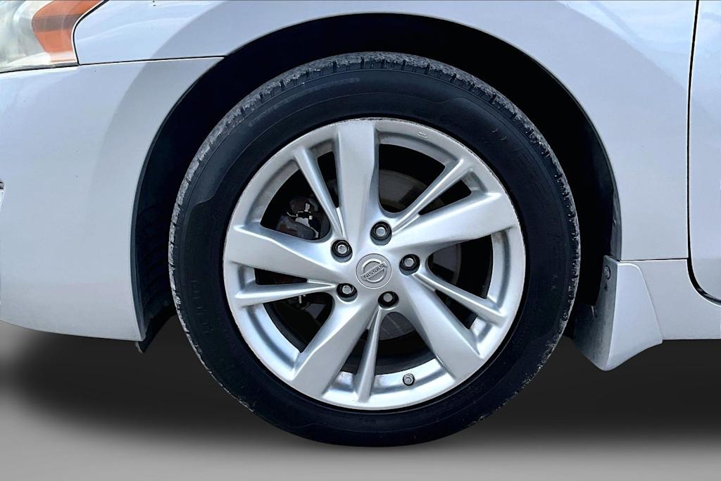 Thumbnail: 2015 Nissan Altima - 7