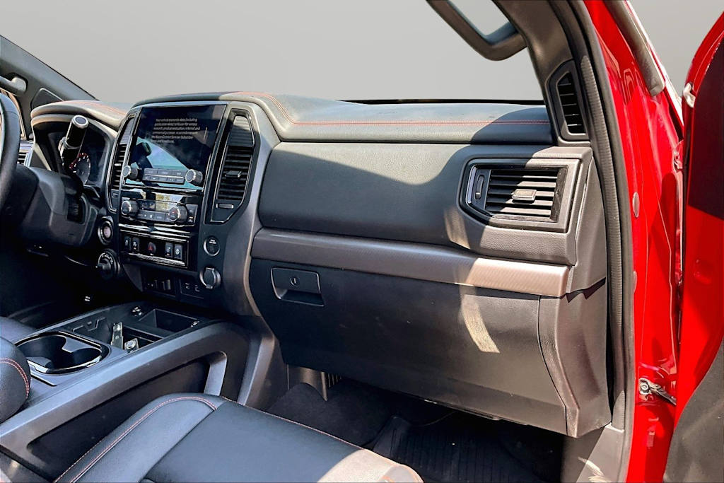 Thumbnail: 2024 Nissan Titan - 13