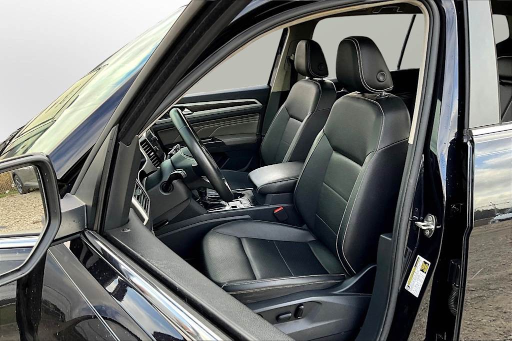 Thumbnail: 2023 Volkswagen Atlas - 10