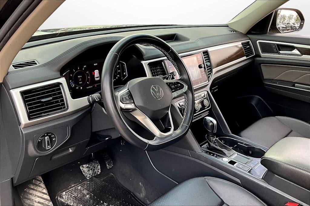 Thumbnail: 2023 Volkswagen Atlas - 12