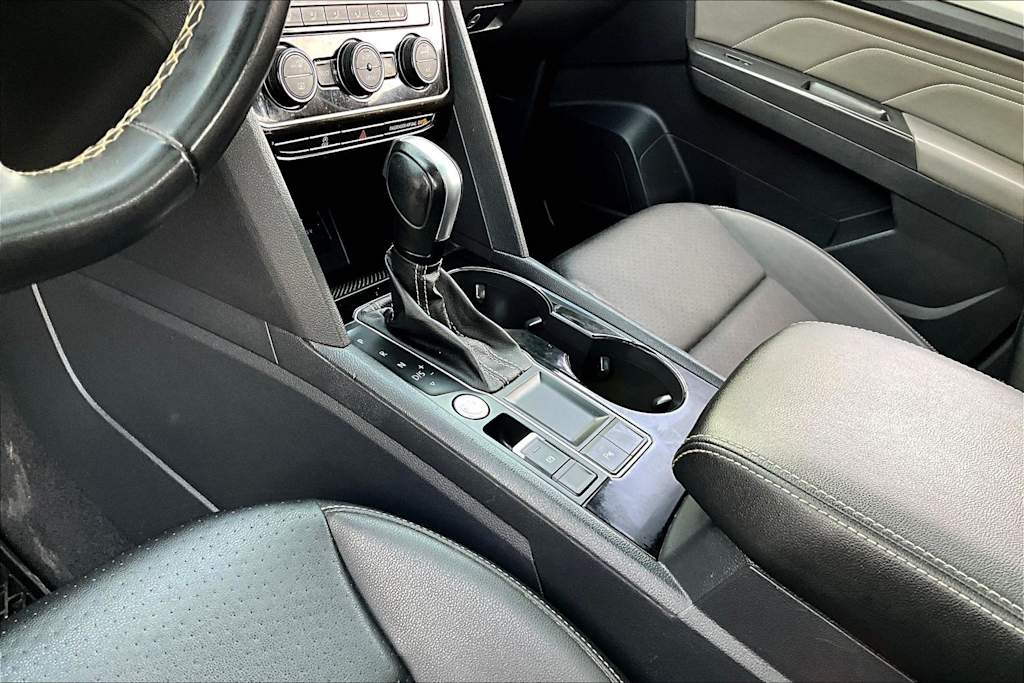 Thumbnail: 2023 Volkswagen Atlas - 15