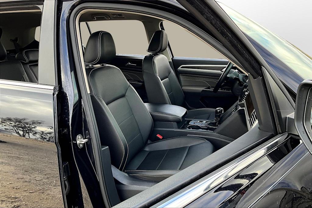 Thumbnail: 2023 Volkswagen Atlas - 9