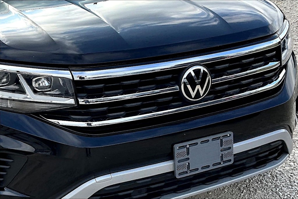 Thumbnail: 2023 Volkswagen Atlas - 6
