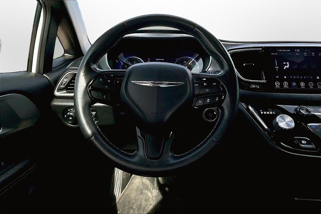 Thumbnail: 2019 Chrysler Pacifica - 2