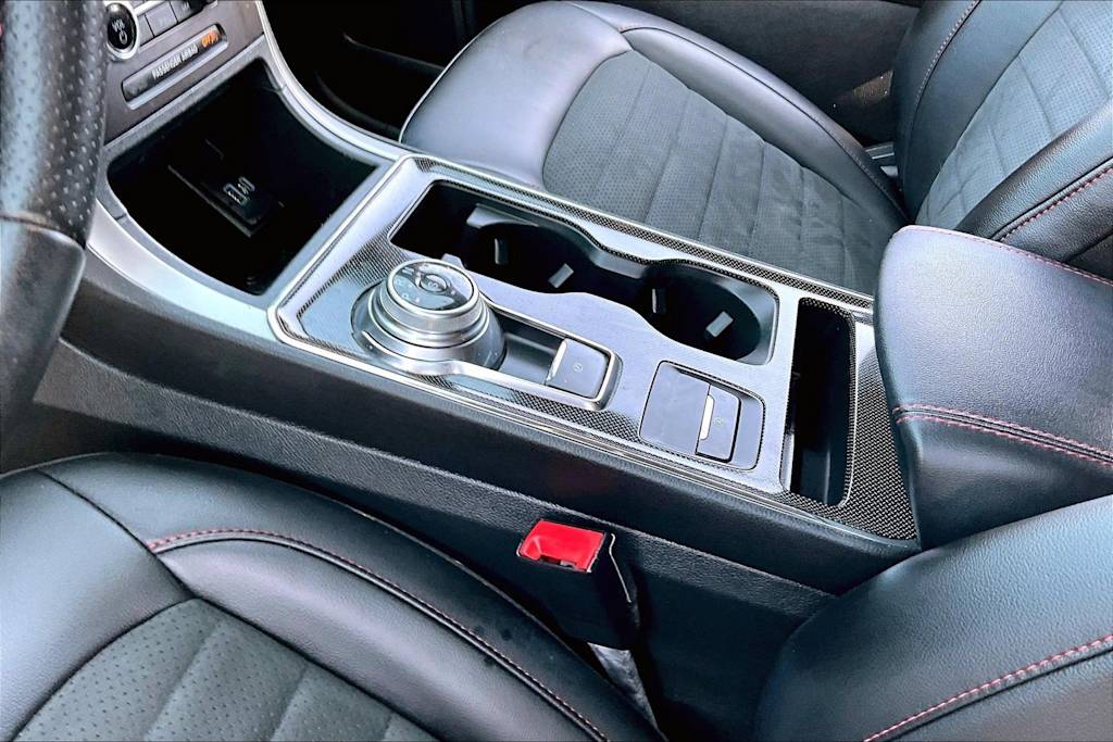 Thumbnail: 2021 Ford Edge - 14