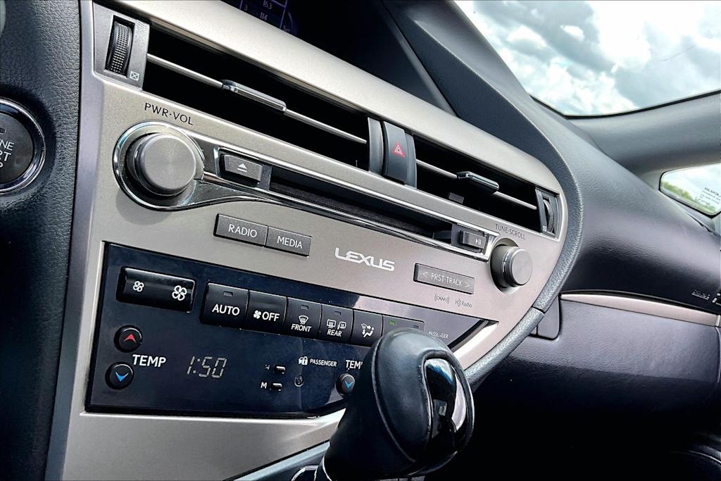 Thumbnail: 2015 Lexus RX - 26