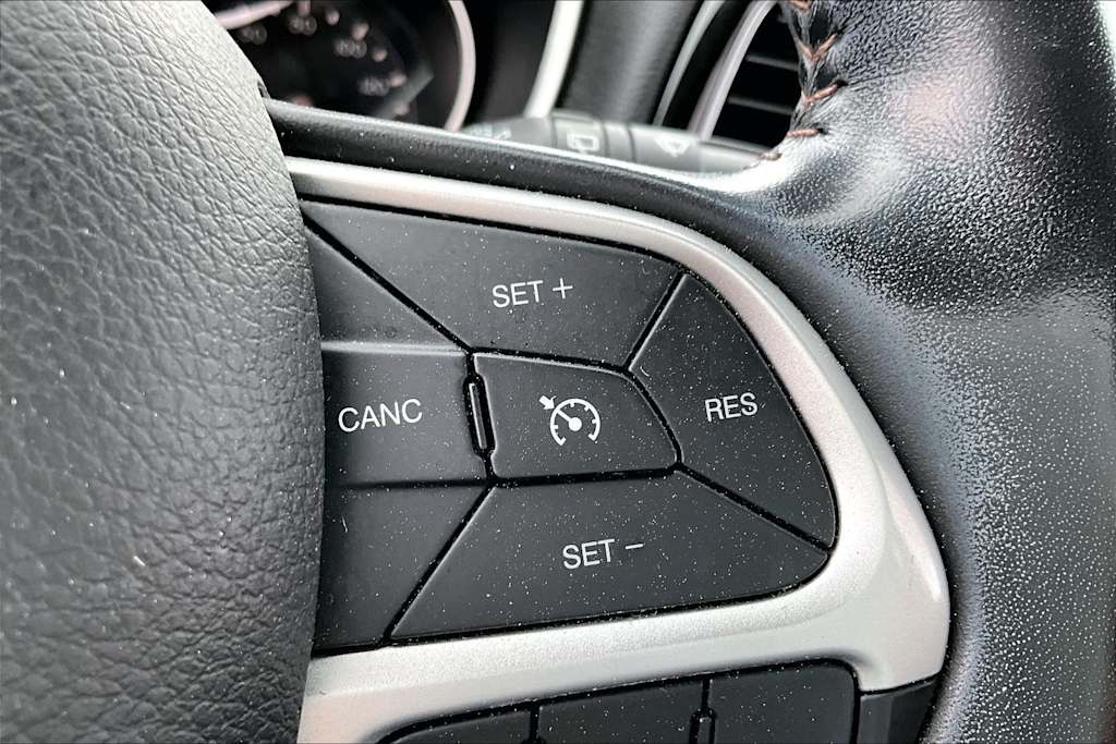 Thumbnail: 2020 Jeep Compass - 19