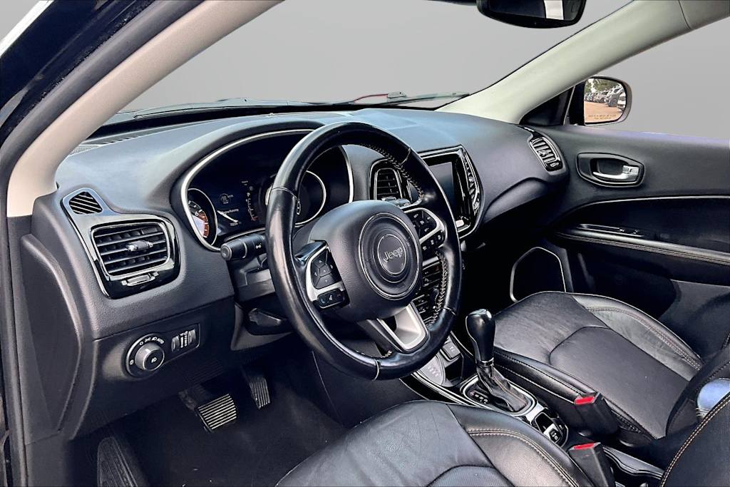 Thumbnail: 2021 Jeep Compass - 8