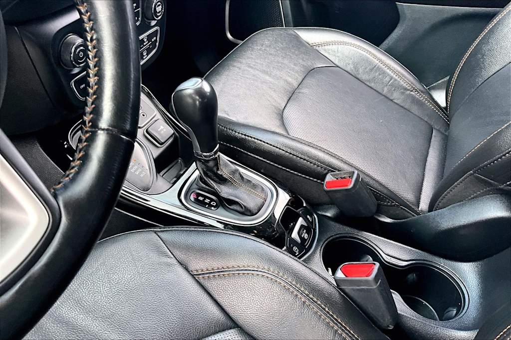 Thumbnail: 2021 Jeep Compass - 14