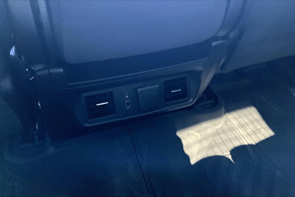 Thumbnail: 2023 Chevrolet Silverado 1500 - 29