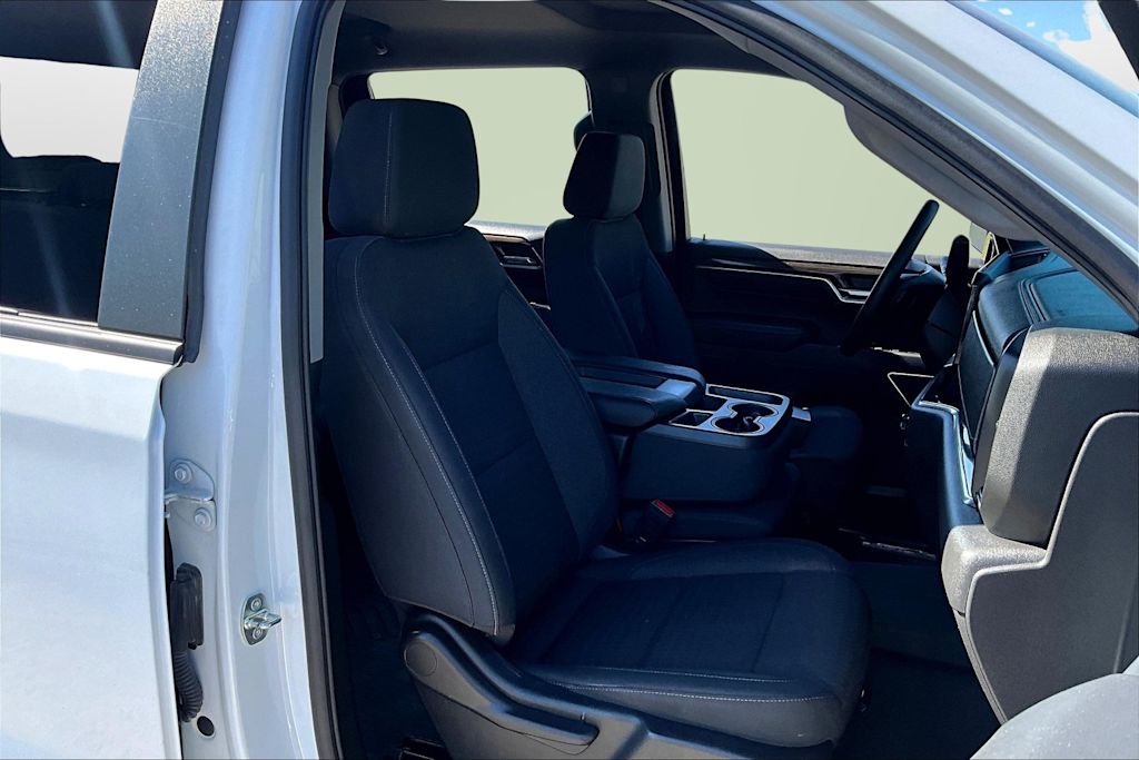 Thumbnail: 2023 Chevrolet Silverado 1500 - 8