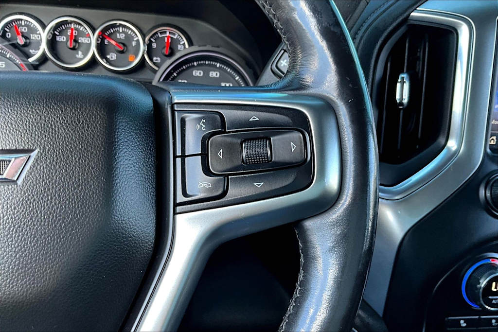 Thumbnail: 2020 Chevrolet Silverado 1500 - 24