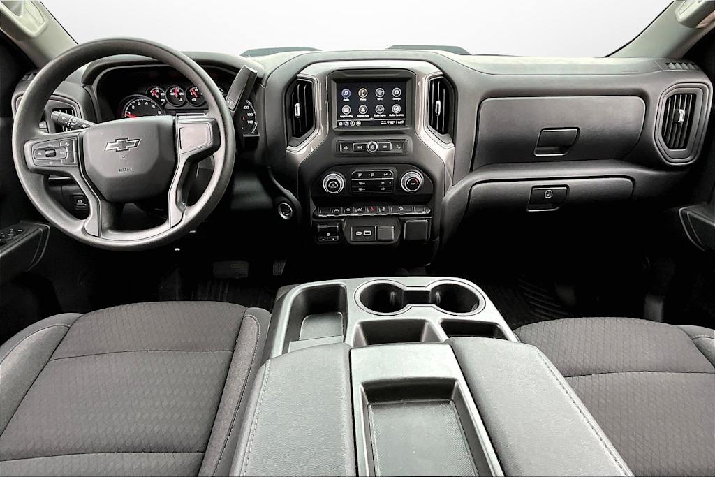 2025 Chevrolet Silverado 1500 Custom 13