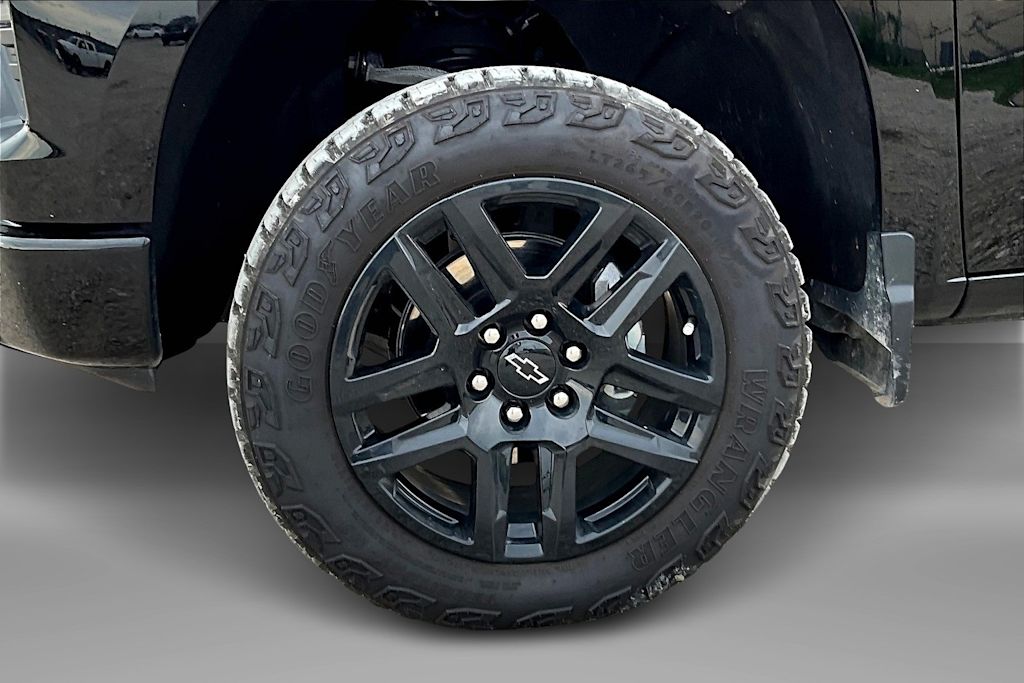 2025 Chevrolet Silverado 1500 Custom 7