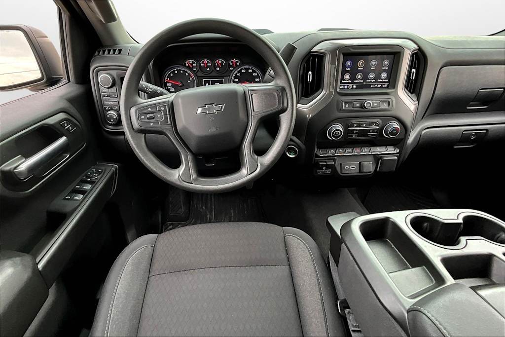 2025 Chevrolet Silverado 1500 Custom 2